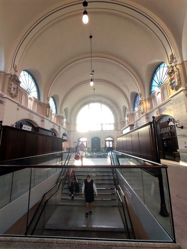 Dworzec Główny w Gdańsku - wnętrze budynku