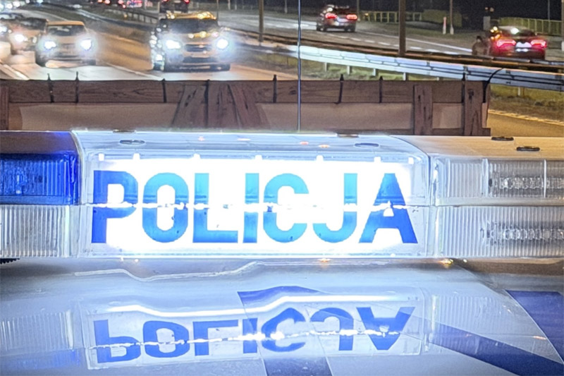 Policja radiowóz