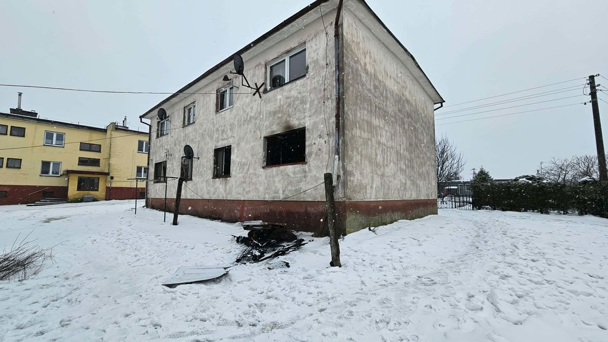 spalony budynek w Górze