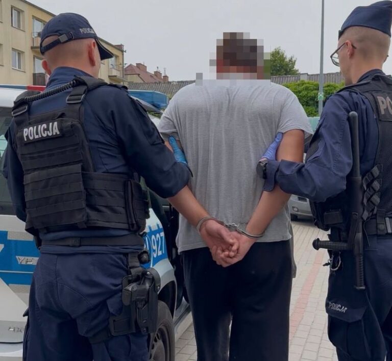 Trzech mężczyzn zatrzymanych
